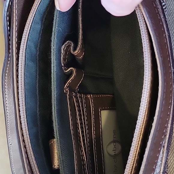 Liz CLAIBORNE brown cloth wool leather shoulder bag purse.  Excellent condition! - Picture 14 of 14